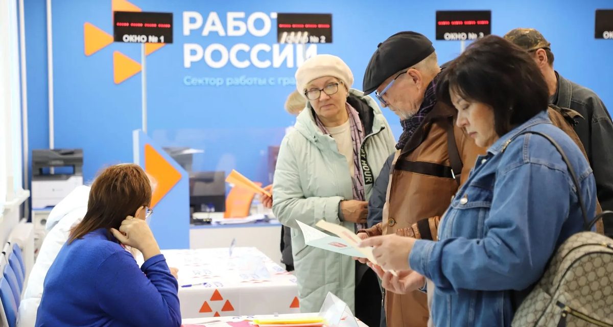 В Ижевске 168 жителей 50+ пришли на ярмарку вакансий, 50 предварительно согласились на работу