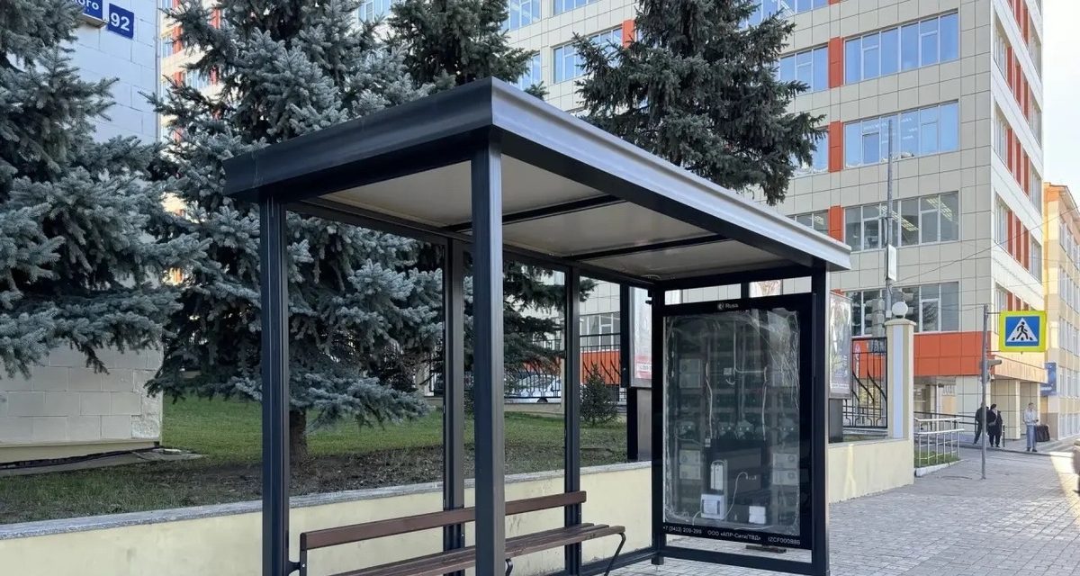 В Ижевске старые остановки ремонтируют и переносят, а 42 новых павильона установит инвестор